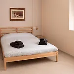 Cetinale 公寓